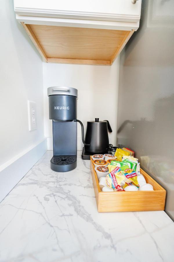 5 Cozy Casita Lux Tiny House, Firepit, 5 Mins To Downtown 甘特斯维尔 外观 照片